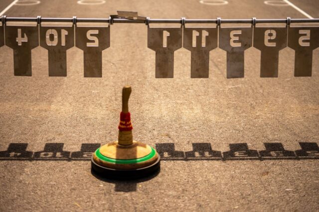 Asphaltstockschießen_teamevent bayern_lattlschießen