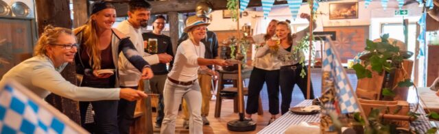 Echt.Posch Bayerische Olympiade Bierdeckelzielfwerfen Indoor